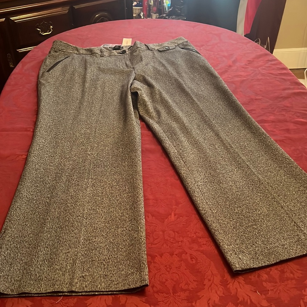 Gray herringbone-like trouser